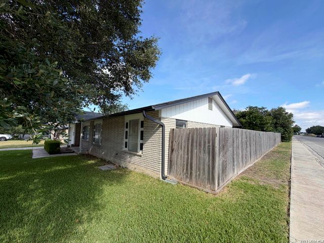 201 Avenue D, Converse, TX 78109