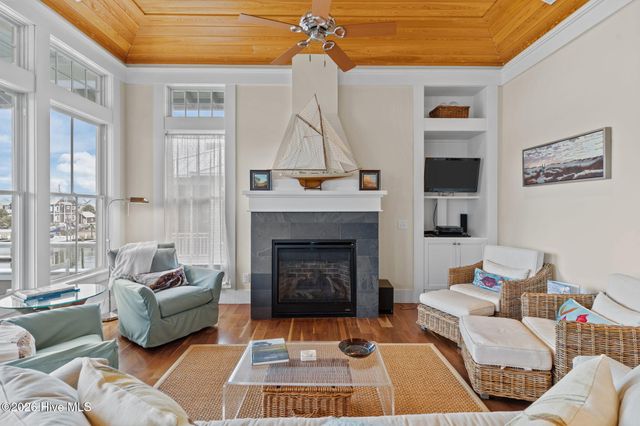 43 Transom Row, Bald Head Island, NC 28461