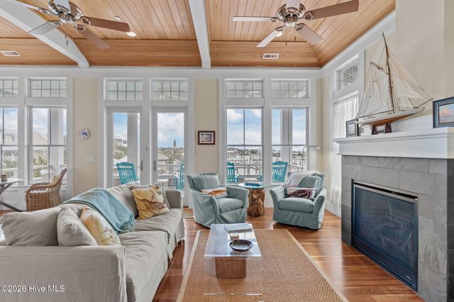 43 Transom Row, Bald Head Island, NC 28461