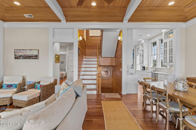 43 Transom Row, Bald Head Island, NC 28461