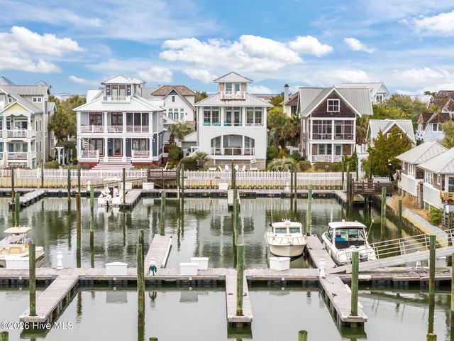 43 Transom Row, Bald Head Island, NC 28461