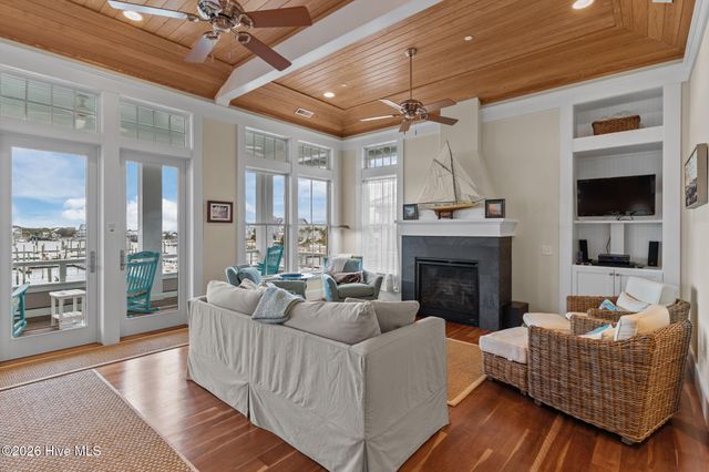 43 Transom Row, Bald Head Island, NC 28461