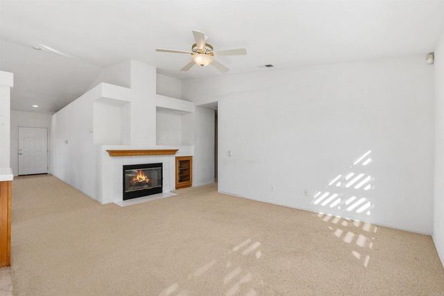 453 Shadow Tree Drive, Oceanside, CA 92058