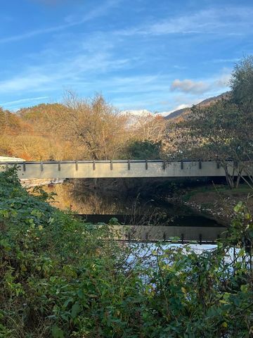 14 Old Jenson Hollow Road, Pineville, KY 40977