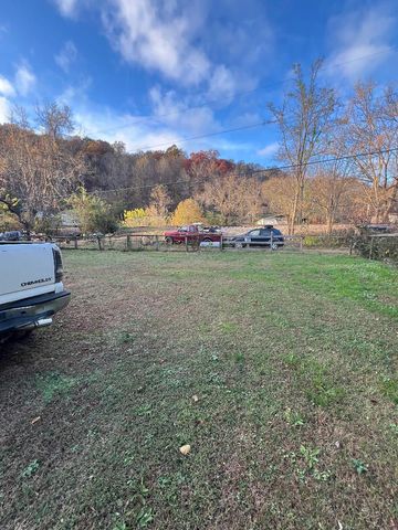 14 Old Jenson Hollow Road, Pineville, KY 40977