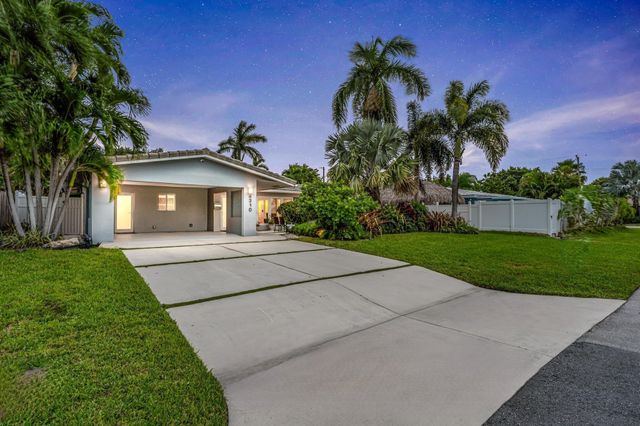 4310 NE 15th Way, Oakland Park, FL 33334