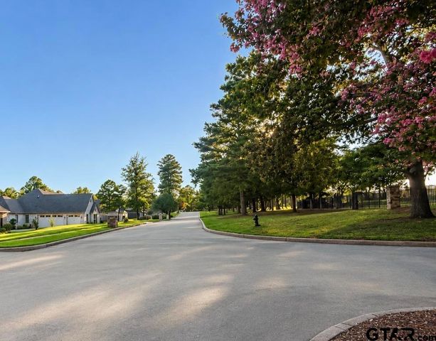 228 Carltons Way, Bullard, TX 75757