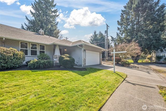 5203 53rd Street W, University Place, WA 98467
