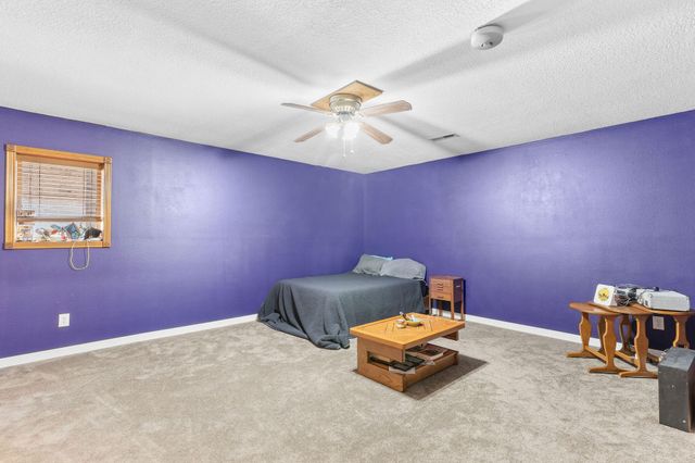2249 E Cragmont Street, Springfield, MO 65804