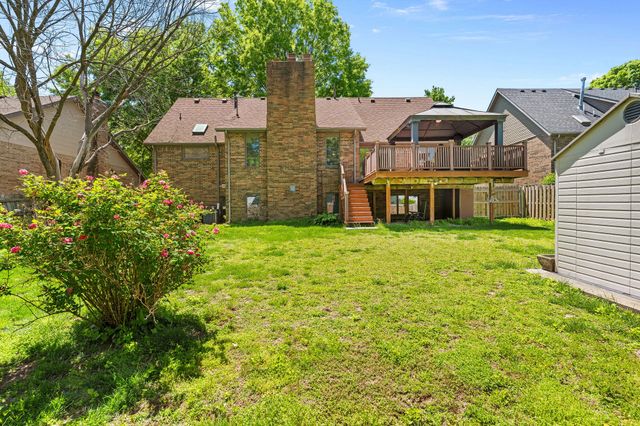 2249 E Cragmont Street, Springfield, MO 65804