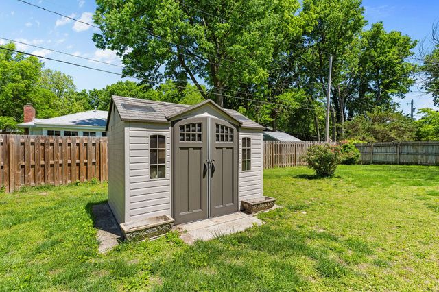 2249 E Cragmont Street, Springfield, MO 65804