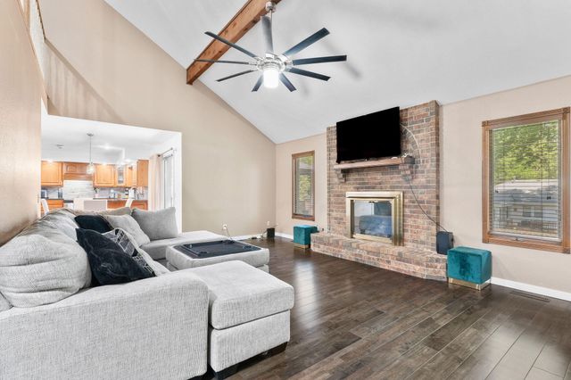 2249 E Cragmont Street, Springfield, MO 65804