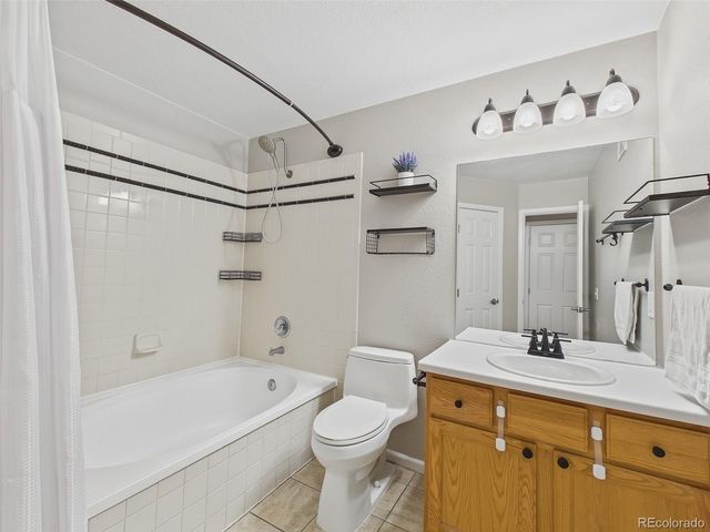 14296 E Whitaker Place 111, Aurora, CO 80015
