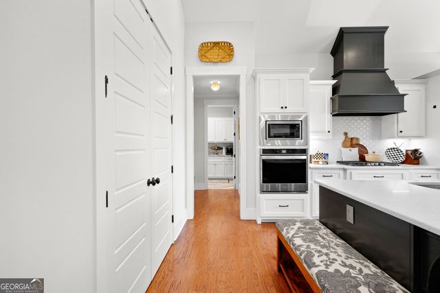 21 Waterview Circle, Newnan, GA 30263