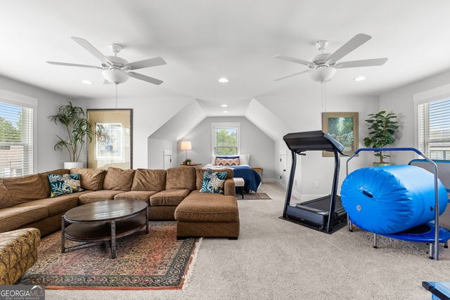 21 Waterview Circle, Newnan, GA 30263