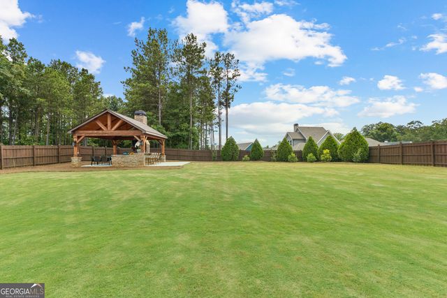 21 Waterview Circle, Newnan, GA 30263