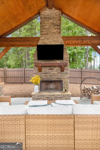 21 Waterview Circle, Newnan, GA 30263