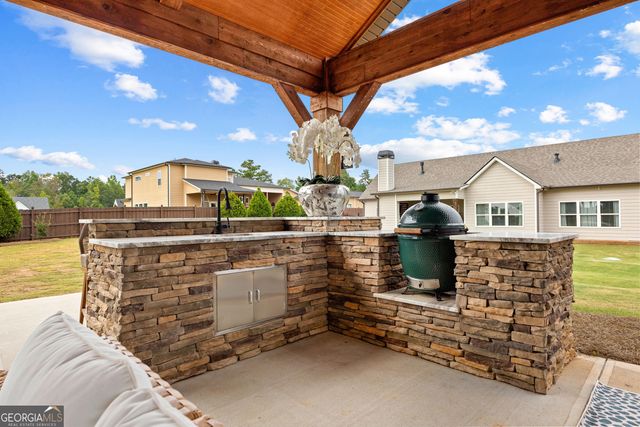 21 Waterview Circle, Newnan, GA 30263