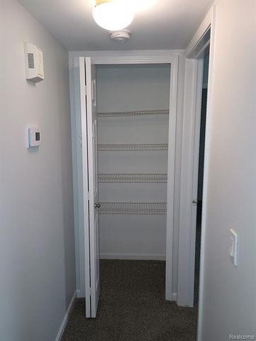 30653 Hidden Pines Lane 108, Roseville, MI 48066