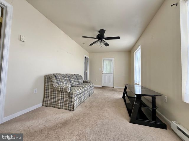 645 N 5TH ST, Hamburg, PA 19526