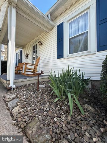 645 N 5TH ST, Hamburg, PA 19526