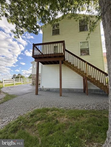 645 N 5TH ST, Hamburg, PA 19526
