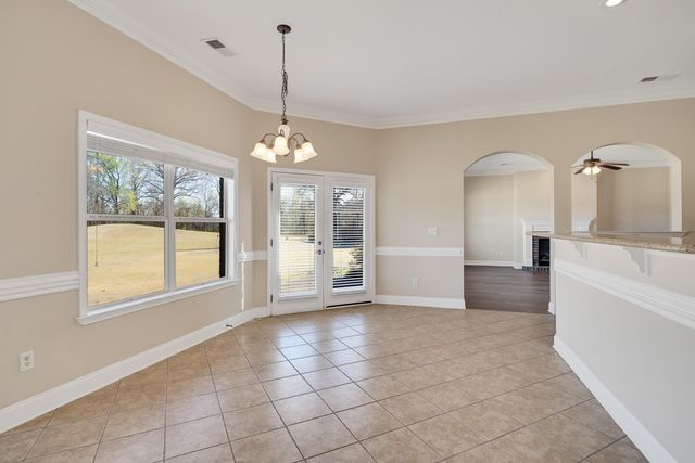 450 LEWIS FAIRWAY CIR, Oakland, TN 38060