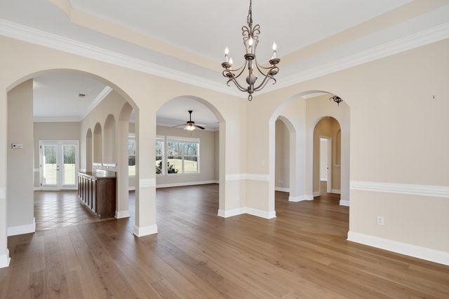 450 LEWIS FAIRWAY CIR, Oakland, TN 38060