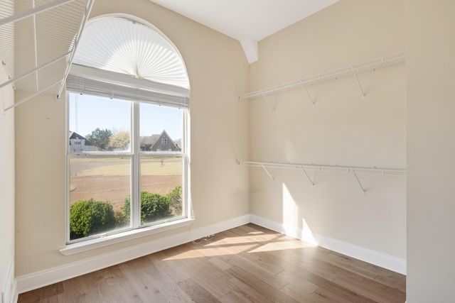 450 LEWIS FAIRWAY CIR, Oakland, TN 38060