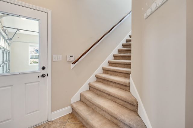 450 LEWIS FAIRWAY CIR, Oakland, TN 38060