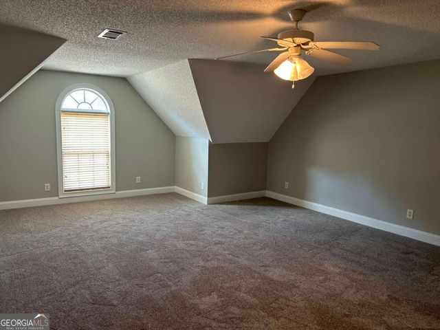 221 Tara Place NE, Milledgeville, GA 31061