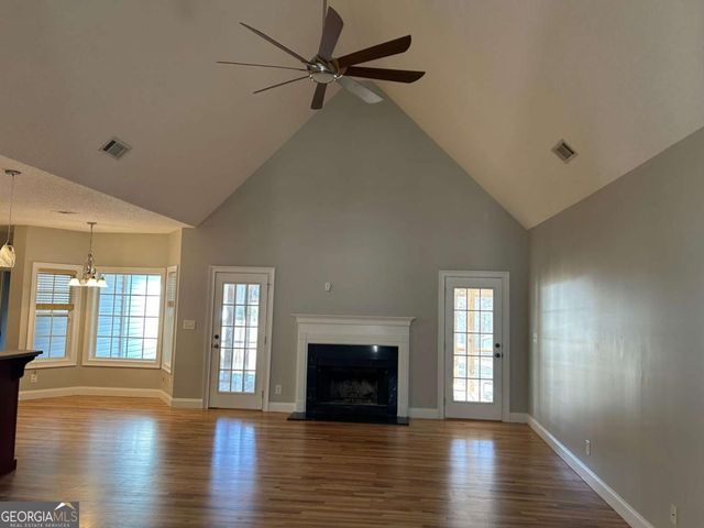 221 Tara Place NE, Milledgeville, GA 31061