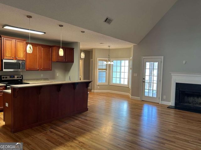 221 Tara Place NE, Milledgeville, GA 31061