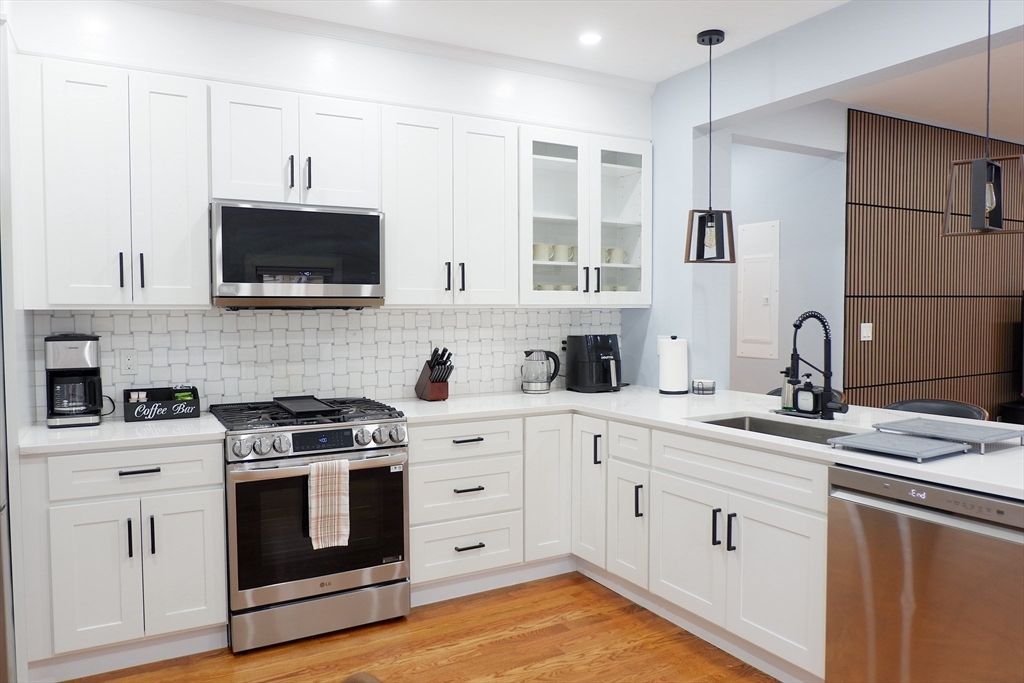 11 Ashmont St 1, Boston, MA 02124