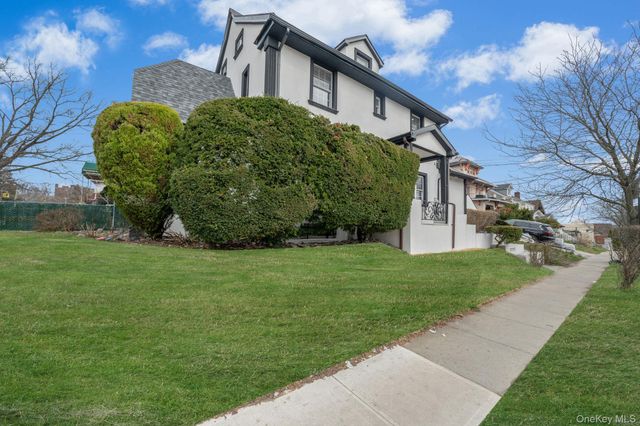 8703 168th Place, Jamaica, NY 11432