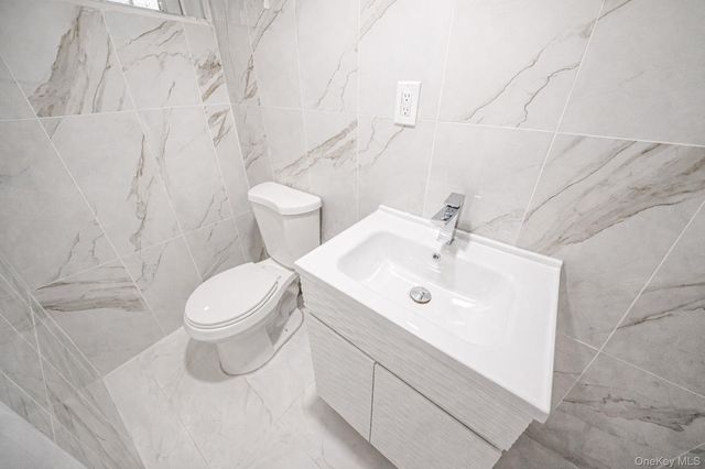 8703 168th Place, Jamaica, NY 11432