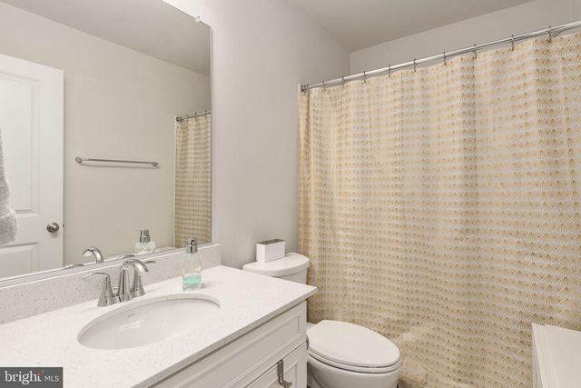 17755 KINGFISHER ISLE RD, Dumfries, VA 22026