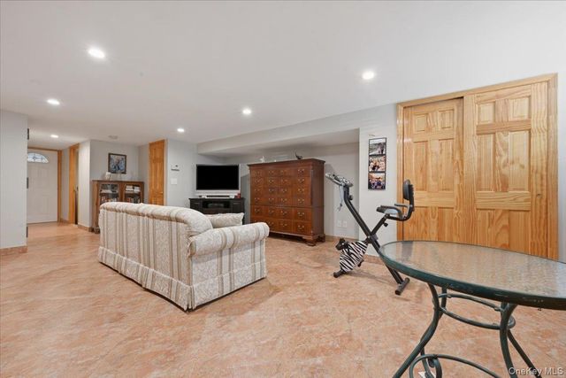 6356 76th Street, Middle Village, NY 11379
