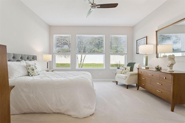 295 SILVER MAPLE ROAD, Groveland, FL 34736