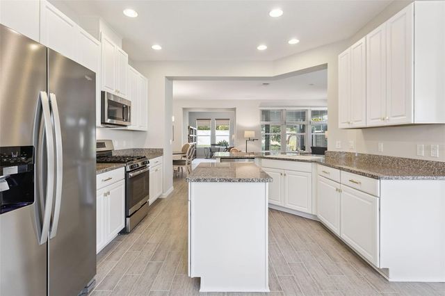 295 SILVER MAPLE ROAD, Groveland, FL 34736