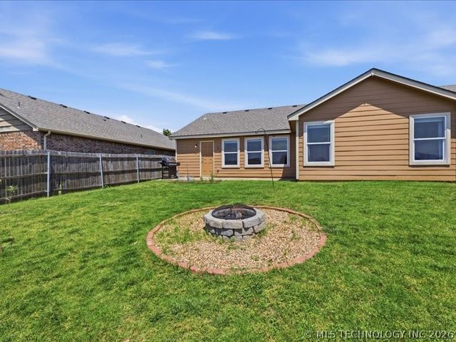 10410 S Prescott Street, Jenks, OK 74037