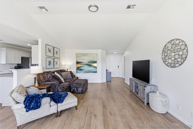 10410 S Prescott Street, Jenks, OK 74037