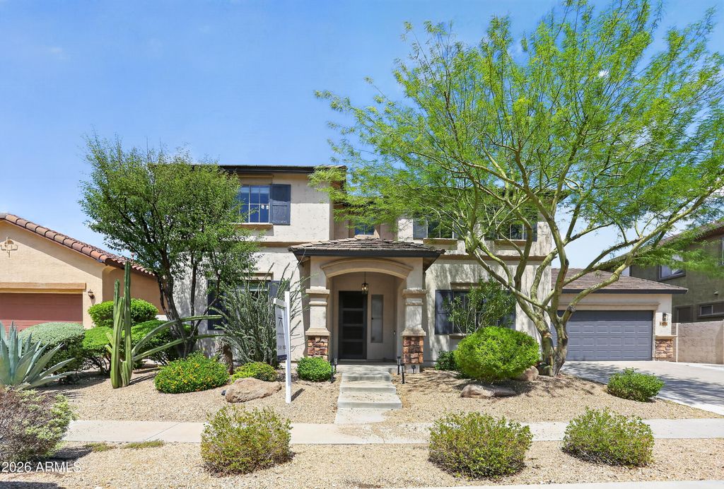 2426 W HORSETAIL Trail, Phoenix, AZ 85085 — photo 2