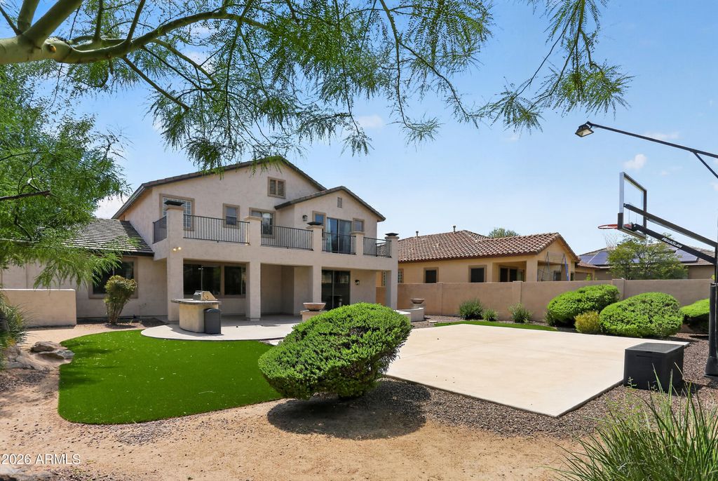 2426 W HORSETAIL Trail, Phoenix, AZ 85085 — photo 5
