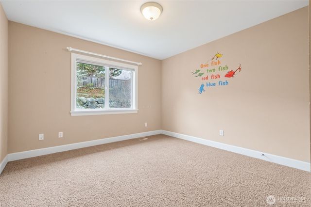 4920 69th Avenue Ct W, University Place, WA 98467