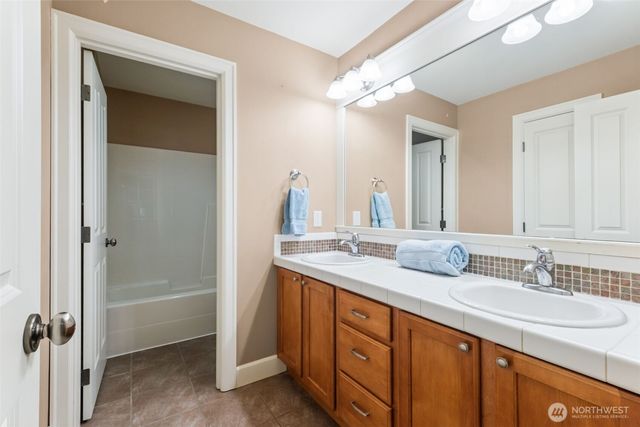 4920 69th Avenue Ct W, University Place, WA 98467