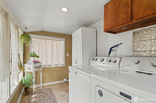 10002 272nd Street NW, Stanwood, WA 98292