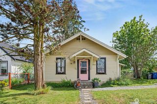 10002 272nd Street NW, Stanwood, WA 98292
