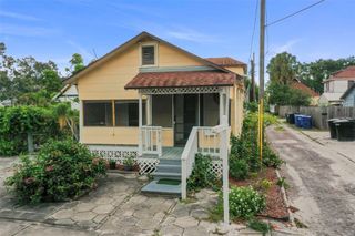 917 DARTMOOR STREET N, St Petersburg, FL 33701