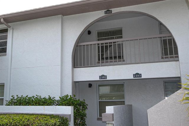 3203 LANDMARK DRIVE 2202, Clearwater, FL 33761
